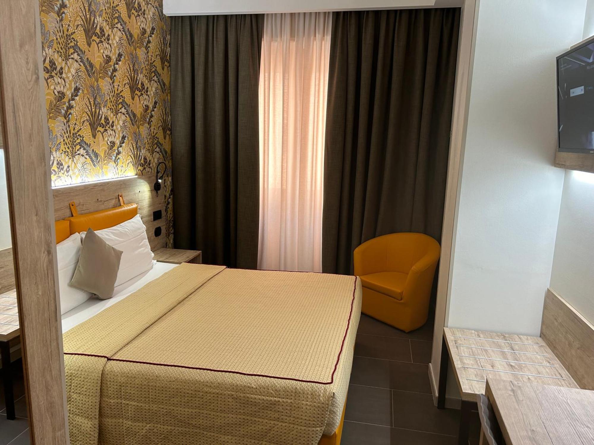 Hotel Stradivari Milan Exterior photo